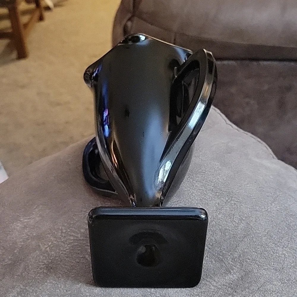 VTG 1937 LE Smith Black Glass Amethyst Trophy Castlecore Vase
